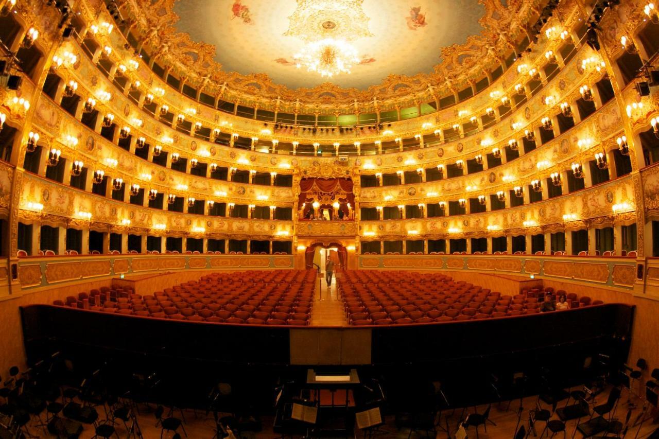 Your Suite By St.Mark'S Square Венеція Екстер'єр фото